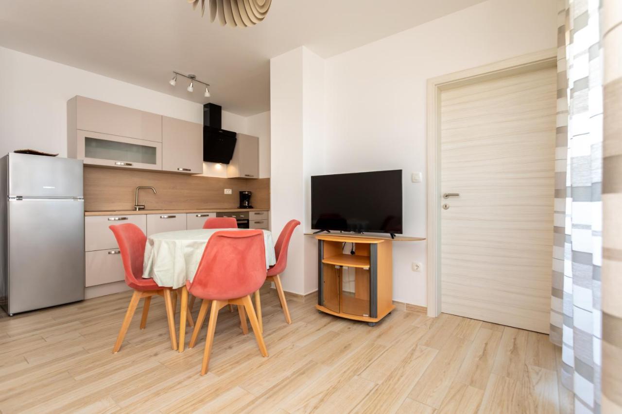 Apartments Jelena Vantacici Εξωτερικό φωτογραφία